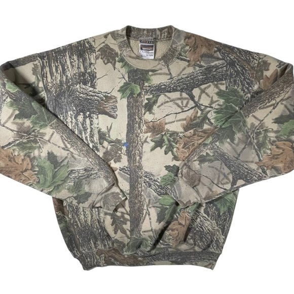 Realtree top crewneck sweatshirt